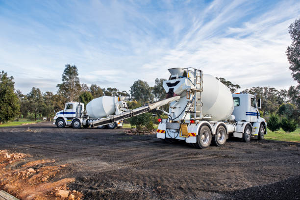 Best Custom Concrete Contractor  in Ortonville, MN
